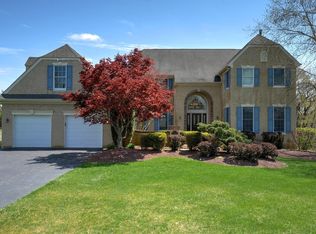112 S Longfellow Dr, Princeton Junction, NJ 08550
