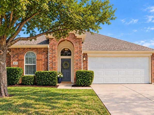 8713 Wagon Trl, Aubrey, TX 76227