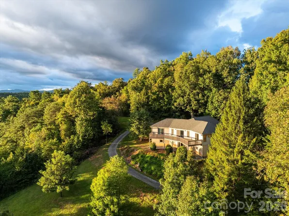47 Sams Rd, Weaverville, NC 28787