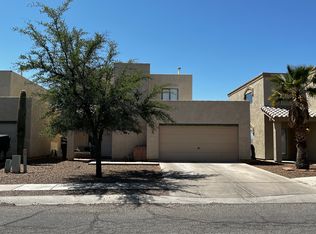 1734 E Calle Grandiosa, Tucson, AZ 85706