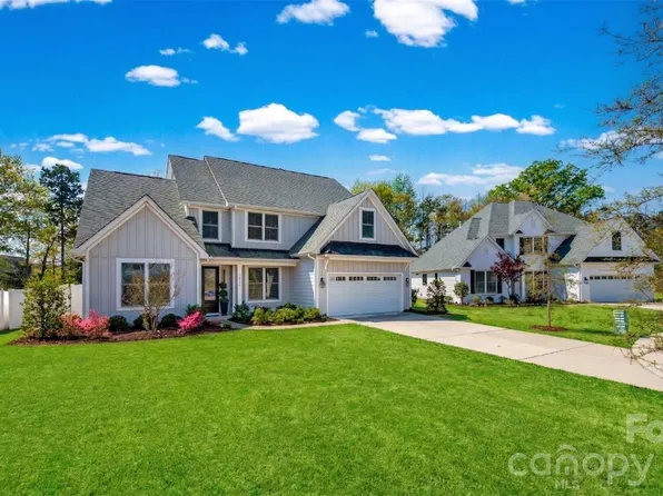 13810 Derby Farm Ln, Charlotte, NC 28278