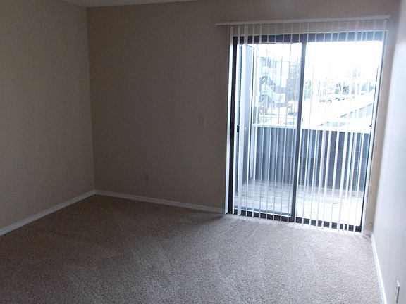 3rd image of 6880 W 91st Ct