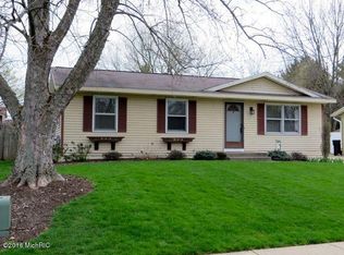 3684 Goodman Ave SW, Wyoming, MI 49519