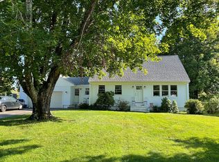 23 Russell Ave, Pawcatuck, CT 06379