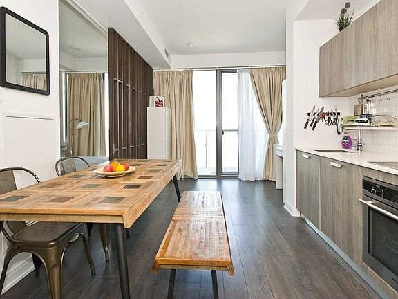 3rd image of 50 Charles St E #4410