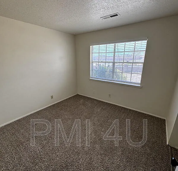 9605 Benavides Rd SW — Photo 13
