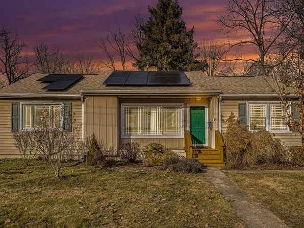 1909 Miller Rd, Kalamazoo, MI 49001
