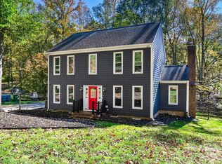 7410 Willow Creek Dr, Charlotte, NC 28270