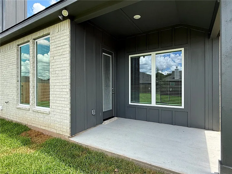 3709 Lamar Hollow Ct — Photo 25
