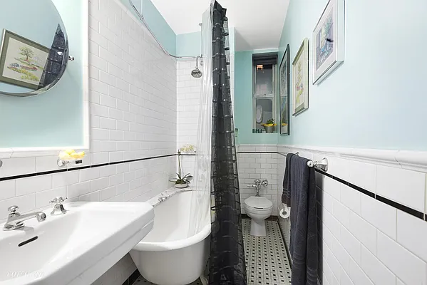 Sold by Corcoran | media 8