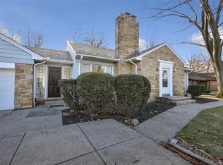 3154 Monticello Blvd, Cleveland Heights, OH