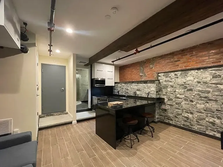 1026 Commonwealth Ave #128 — Photo 8
