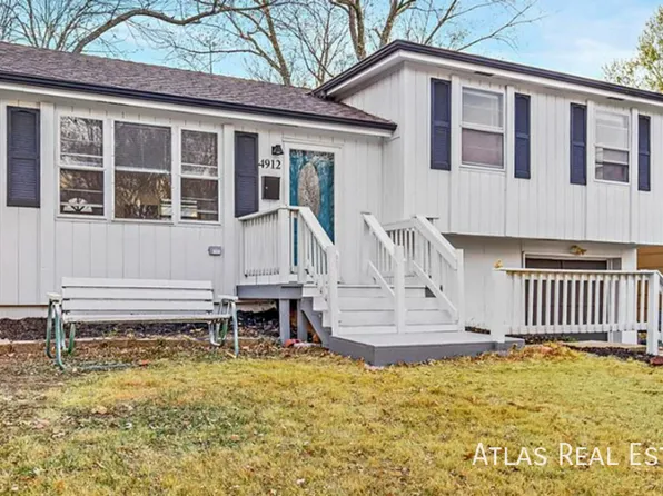 4912 N Sycamore Dr, Kansas City, MO 64119