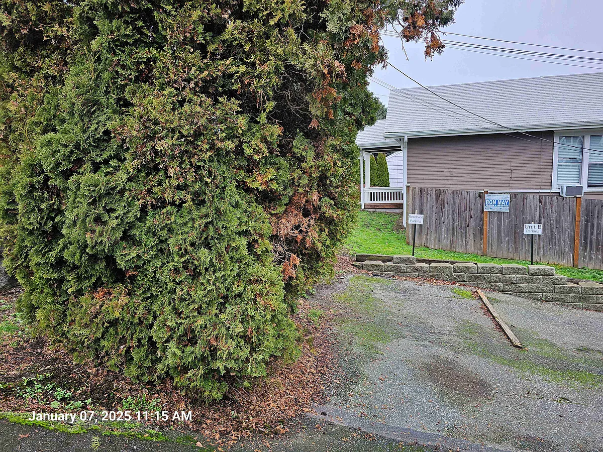 Building Photo - 919 E Marine View Dr #1
