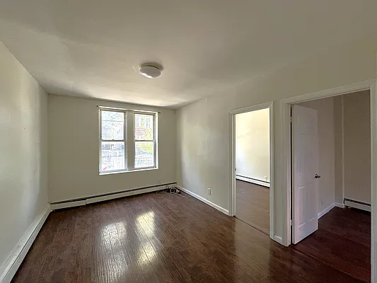 Rented by Pear NYC LLC | media 4