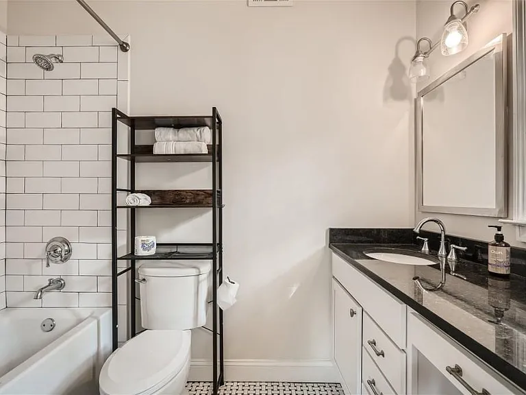 3685 Cantrell Rd NE #A — Photo 14
