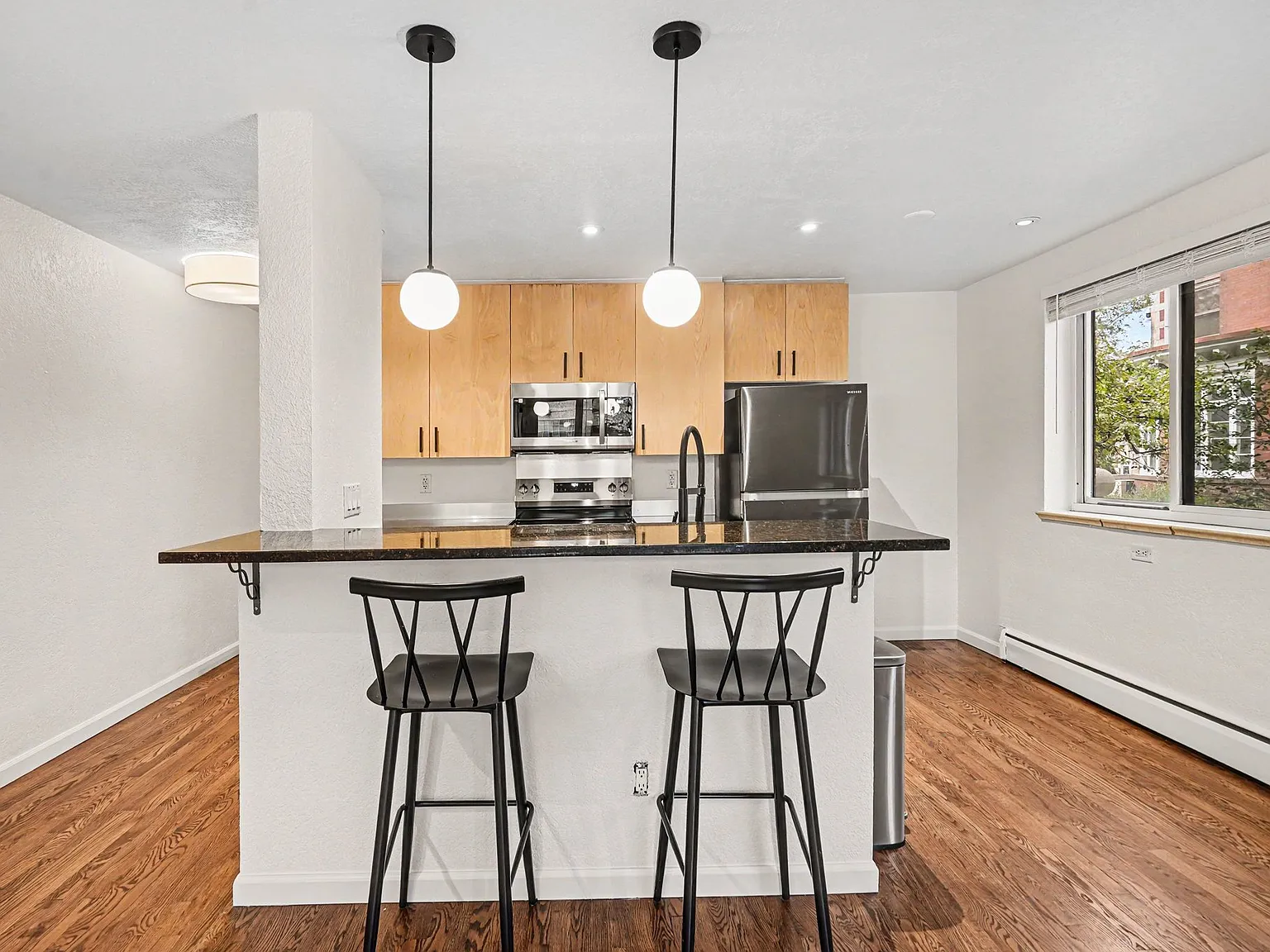 1 bed, 651 sqft, $1,445 — Photo 2