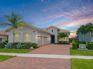 8822 SW Montova Way, Port Saint Lucie, FL 34987
