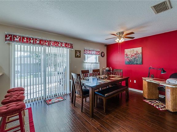 5th image of 324 Puffer Ct