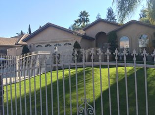 9913 Mona Lisa Ln, Bakersfield, CA 93312