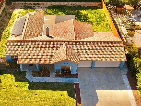 2nd image of 12654 Jade Rd