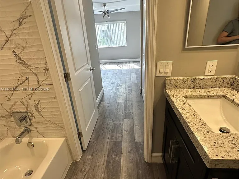5672 Rock Island Rd #260 — Photo 11