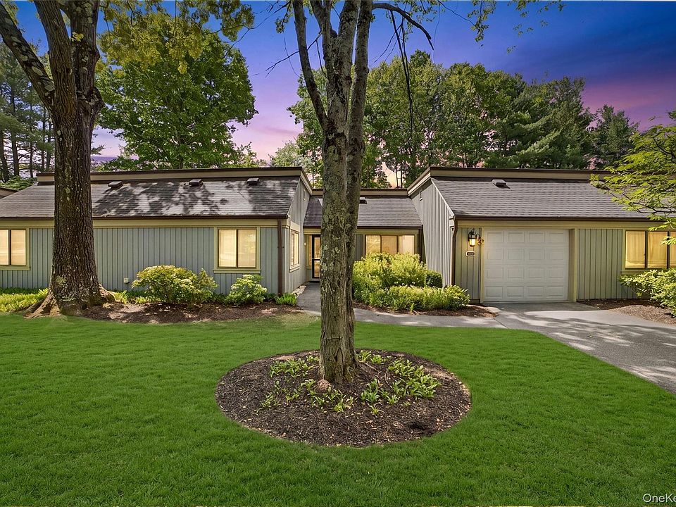 1st image of 300 Heritage Hills #B