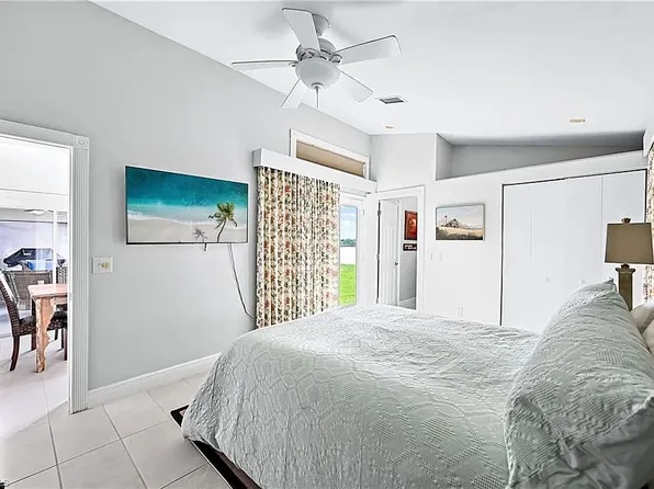 958 Summerfield Dr, Naples, FL 34120