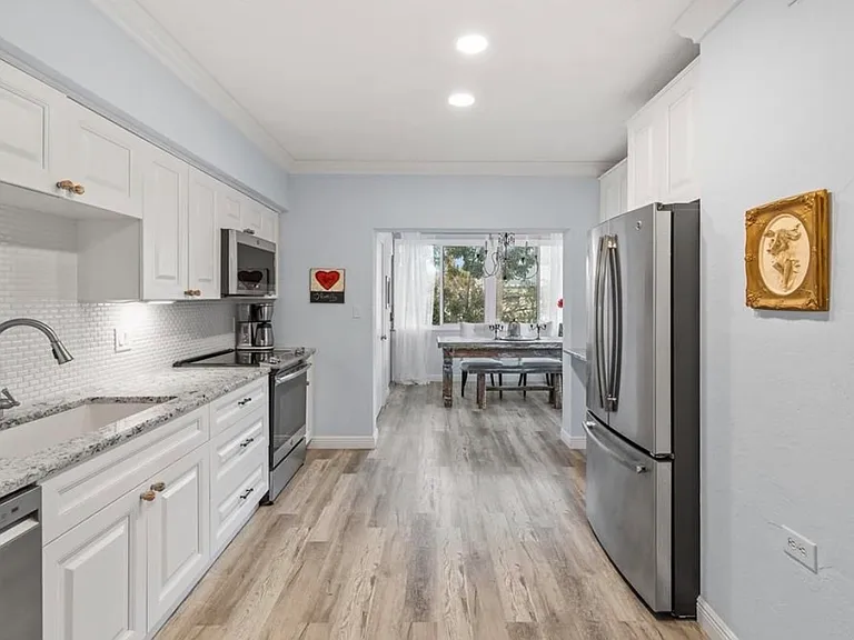 1330 Snell Isle Blvd NE #4 — Photo 8