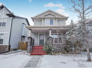 102 E Evansford Grv NW, Calgary, AB T3P1G7