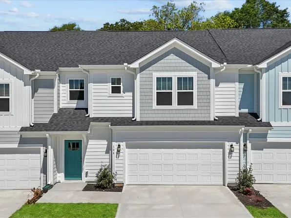 104 Village Creek Dr, Anderson, SC 29621