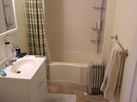 5th image of 2931 Birney Ave #L-3