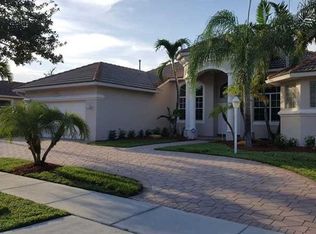 13841 NW 16th St, Pembroke Pines, FL 33028