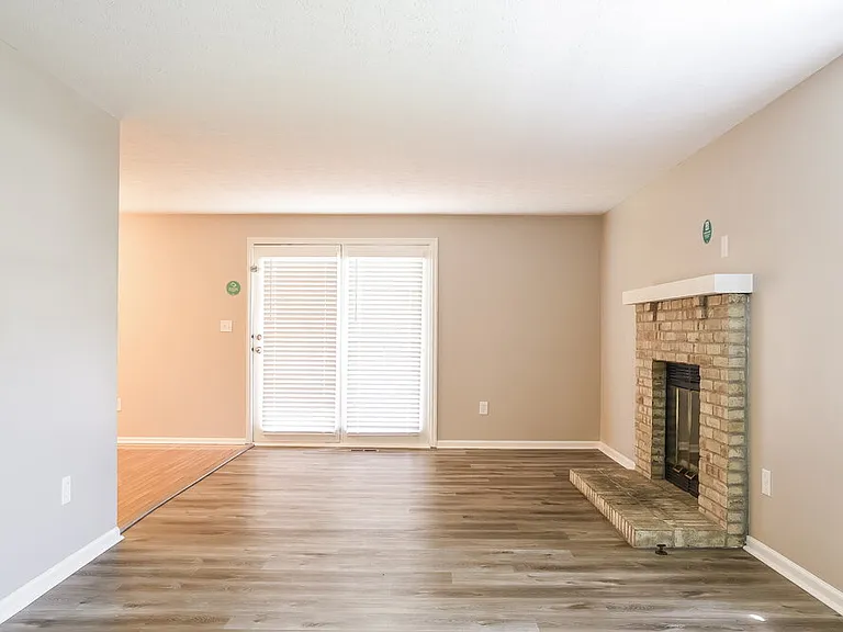 1204 Daylight Dr — Photo 7