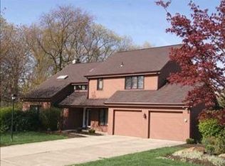 285 Highvue Cir, Wexford, PA
