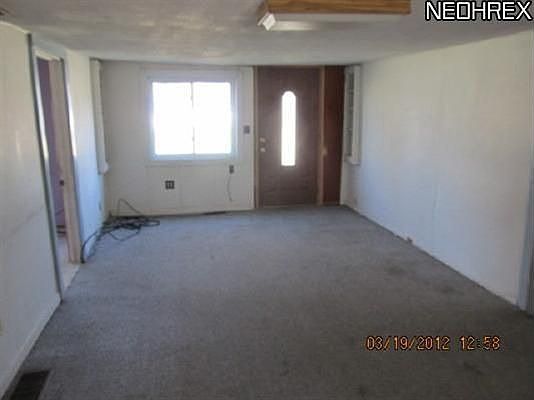 2nd image of 222 Hamilton St