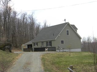 320 Richmond Hl, Cheshire, MA 01225