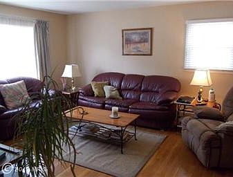 3rd image of 14745 Darbydale Ave