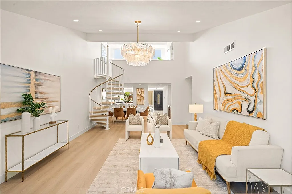 2 bed, 1315 sqft, $4,500 — Photo 1