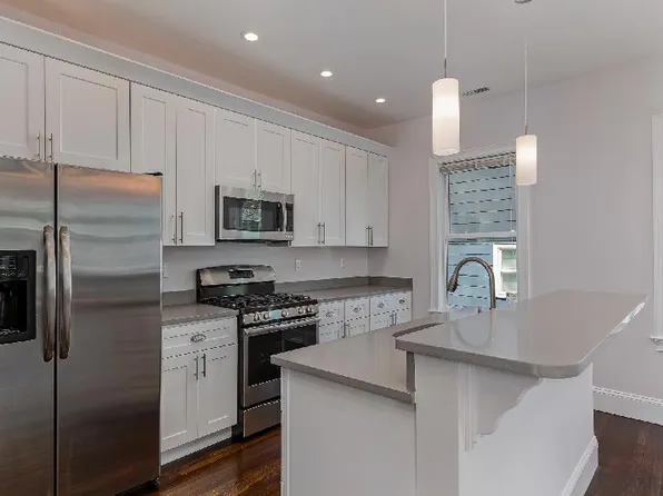 9 Oswald St, Roxbury Crossing, MA