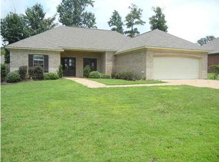 501 Pinebrook Cv, Brandon, MS 39047