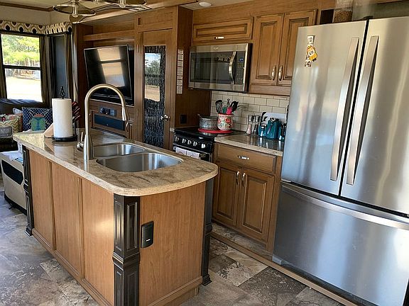 Tons of cabs and full fridge