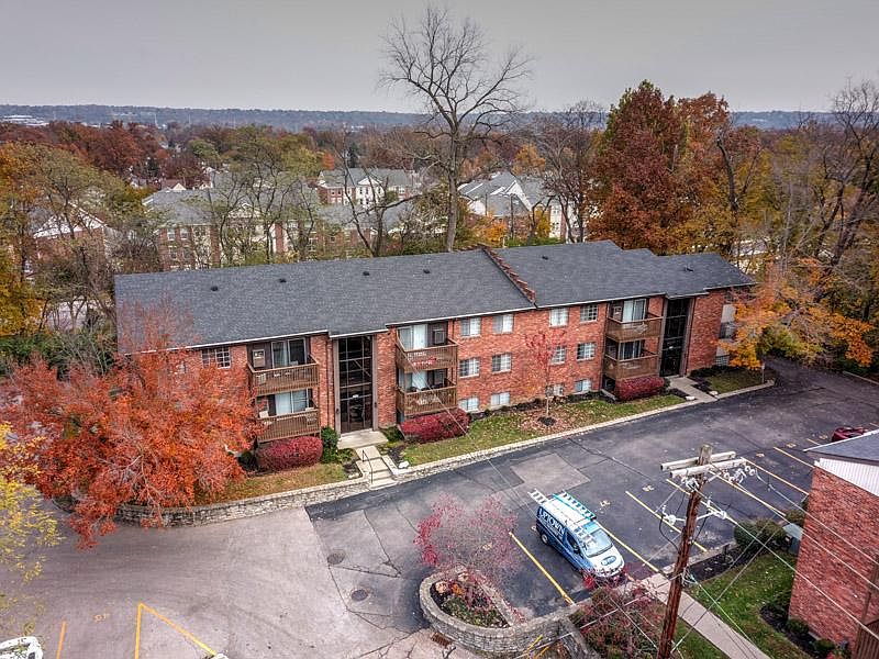 2nd image of 3620 Tarpis Ave #3642-04