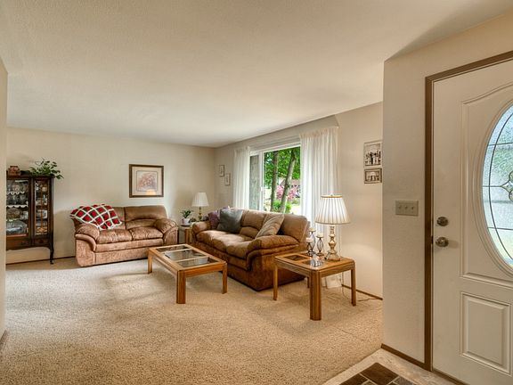 2nd image of 12828 Sunridge Way E