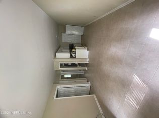3658 Stanley St #6, Jacksonville, FL 32207