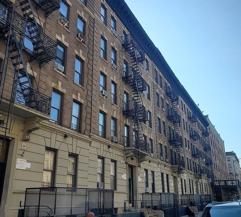 1st image of 629 W 135th St #31A