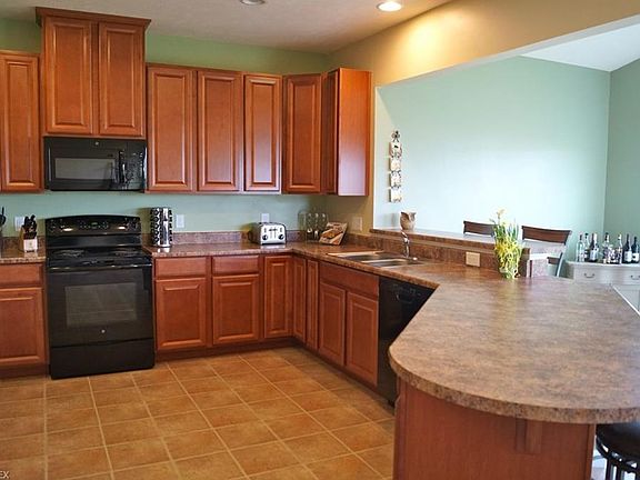 2nd image of 3102 Sterling Lake Dr