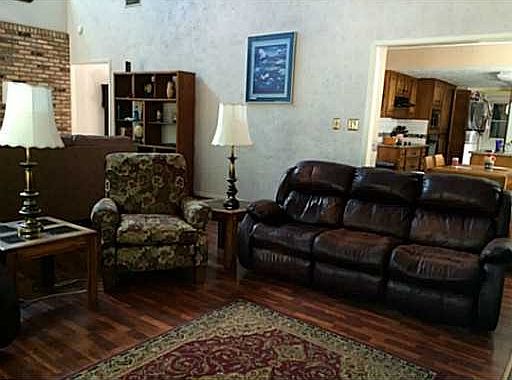 5th image of 2361 W Briargate Dr