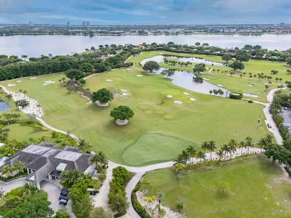 2400 Presidential Way #801, West Palm Beach, FL 33401