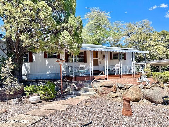 2nd image of 1664 White Oak Cir
